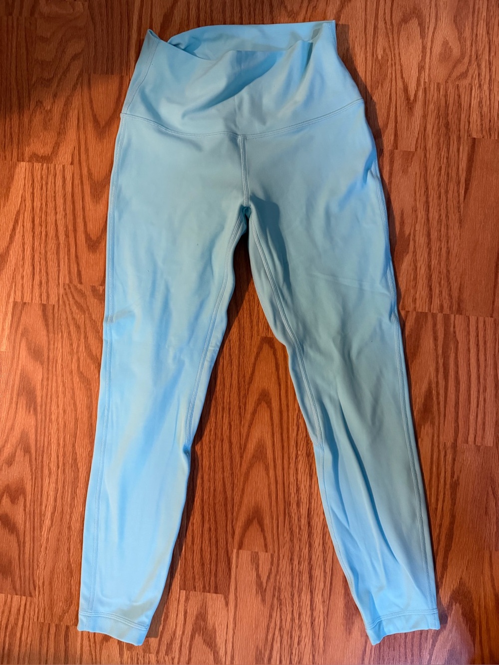 Lululemon align high rise pant 25” size 6 Cyan blue